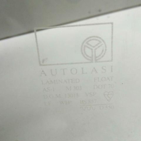 VETRO PARABREZZA ANTERIORE CON DIFETTO FIAT 600 T - 850 T AUTOLASI