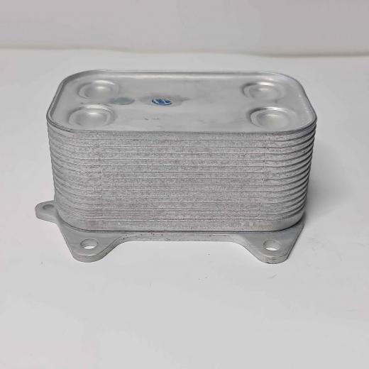 RADIATORE OLIO AUDI A1 - SEAT ALTEA - IBIZA  - SKODA  - VW POLO PER 03L117021B