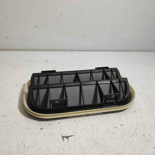 GRIGLIA USCITA ARIA PARAFANGO POSTERIORE FORD FOCUS - MONDEO ORIGINALE 4858452