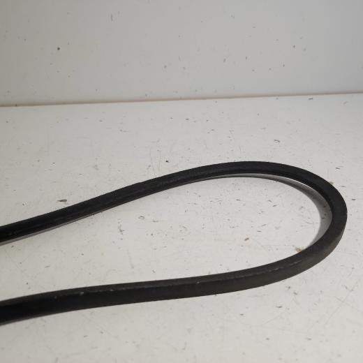 CINGHIA TRAPEZOIDALE ALFA ROMEO 75 - 90 ORIGINALE 82068038